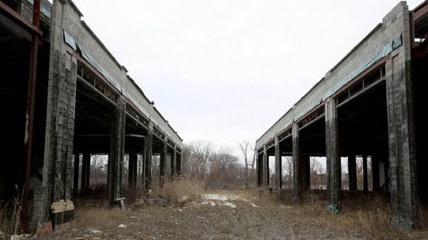 Bloomfield Park - 2017 Photo From Free Press (newer photo)